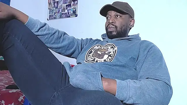 Snapshot of strong__anthony chatting on 1, 2, 2026 strong anthony online show from 1, 2, 2026