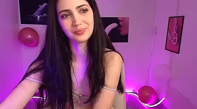 Snapshot of Amalia_amor chatting on 10, 3, 2025 Amalia amor online show from 10, 3, 2025