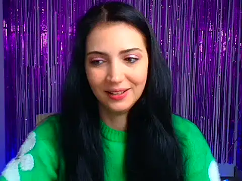 Snapshot of Amalia_amor chatting on 4, 10, 2025 Amalia amor online show from 4, 10, 2025