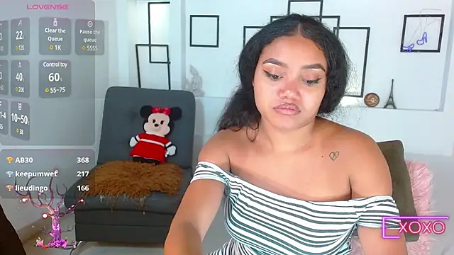 JasmineRose7 online show from 17, 3, 2025