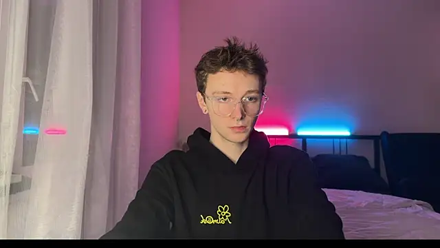 Snapshot of Calvin_Polanski chatting on 19, 1, 2025 Calvin Polanski online show from 19, 1, 2025