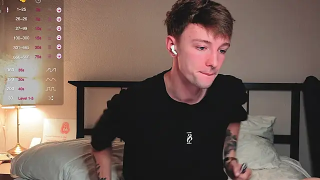 Snapshot of Calvin_Polanski chatting on 2, 10, 2025 Calvin Polanski online show from 2, 10, 2025