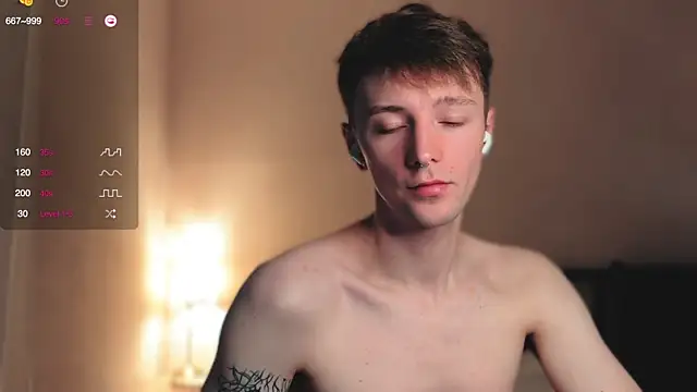 Snapshot of Calvin_Polanski chatting on 5, 10, 2025 Calvin Polanski online show from 5, 10, 2025