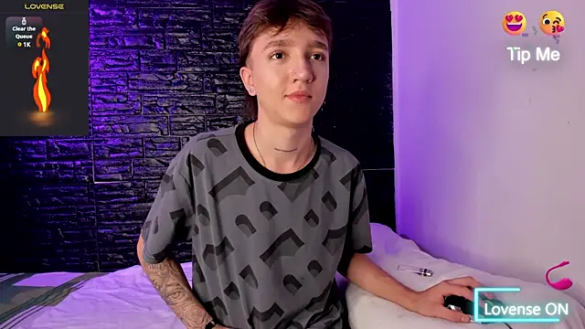 Snapshot of jeremy_salvatore chatting on 19, 3, 2025 jeremy salvatore online show from 19, 3, 2025