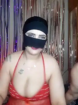 Snapshot of Mayan9 chatting on 4, 2, 2025 Mayan9 online show from 4, 2, 2025