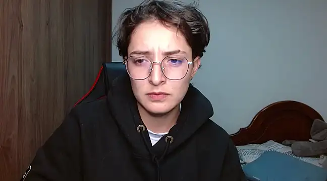 Snapshot of alex_parker07 chatting on 22, 1, 2025 alex parker07 online show from 22, 1, 2025