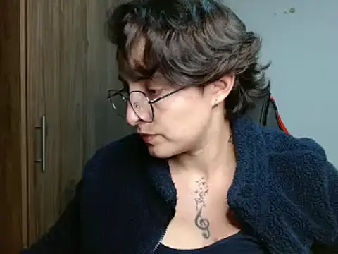 Snapshot of alex_parker07 chatting on 31, 1, 2025 alex parker07 online show from 31, 1, 2025