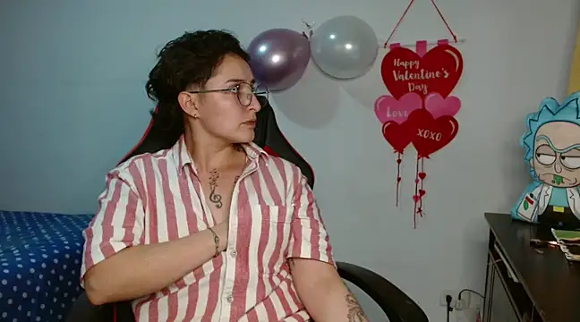 Snapshot of alex_parker07 chatting on 15, 2, 2025 alex parker07 online show from 15, 2, 2025