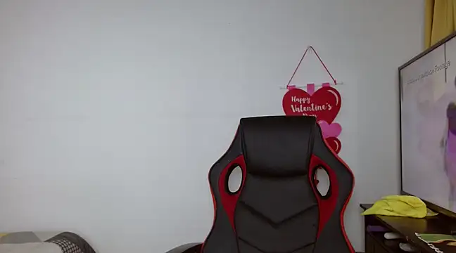 Snapshot of alex_parker07 chatting on 7, 3, 2025 alex parker07 online show from 7, 3, 2025