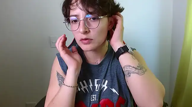 Snapshot of alex_parker07 chatting on 15, 3, 2025 alex parker07 online show from 15, 3, 2025