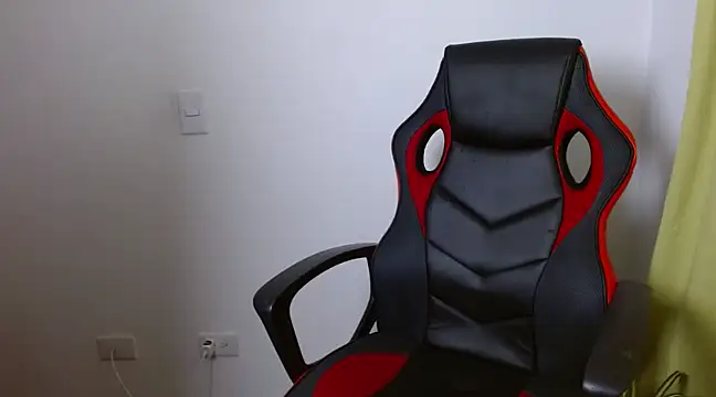 Snapshot of alex_parker07 chatting on 16, 3, 2025 alex parker07 online show from 16, 3, 2025