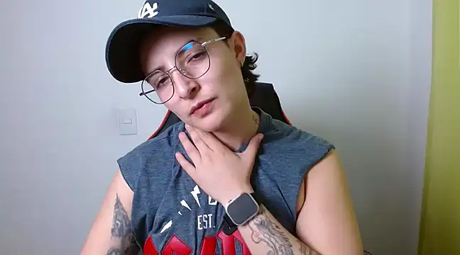 Snapshot of alex_parker07 chatting on 19, 3, 2025 alex parker07 online show from 19, 3, 2025