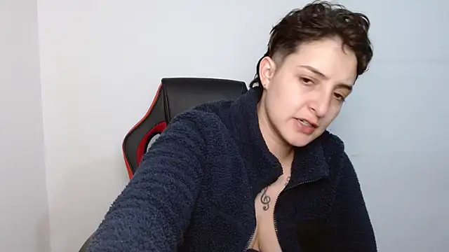 Snapshot of alex_parker07 chatting on 10, 9, 2025 alex parker07 online show from 10, 9, 2025