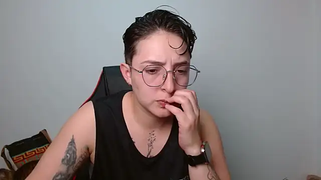 Snapshot of alex_parker07 chatting on 15, 9, 2025 alex parker07 online show from 15, 9, 2025