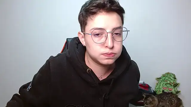 Snapshot of alex_parker07 chatting on 30, 9, 2025 alex parker07 online show from 30, 9, 2025