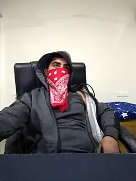 13lusty online show from 25, 2, 2025