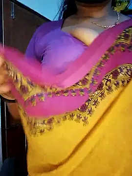 Snapshot of Anika-1 chatting on 2, 10, 2025 Anika-1 online show from 2, 10, 2025