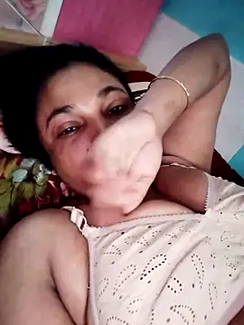 Anika-1 online show from 15, 4, 2026