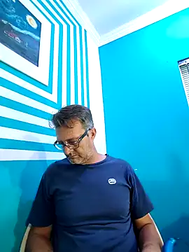 Snapshot of itsmeyes69 chatting on 13, 1, 2025 itsmeyes69 online show from 13, 1, 2025