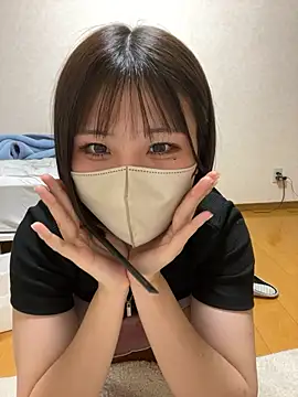 Snapshot of sakuchaaa_2525 chatting on 4, 10, 2025 sakuchaaa 2525 online show from 4, 10, 2025