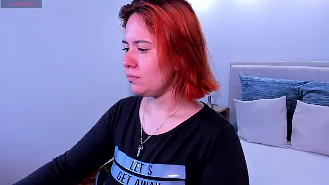 zoes milee online show from 24, 1, 2025