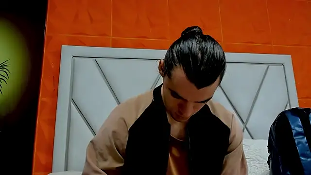 maxi styles online show from 28, 2, 2026