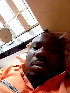 Snapshot of Dube501 chatting on 19, 3, 2025 Dube501 online show from 19, 3, 2025