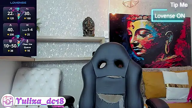 Snapshot of Luxury_Woman chatting on 12, 3, 2025 Luxury Woman online show from 12, 3, 2025