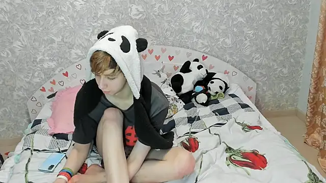 Snapshot of Timothy_Fox chatting on 25, 2, 2025 Timothy Fox online show from 25, 2, 2025