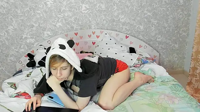 Snapshot of Timothy_Fox chatting on 27, 2, 2025 Timothy Fox online show from 27, 2, 2025