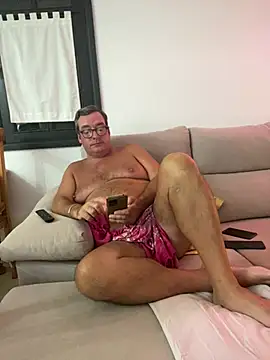 Snapshot of MountJohnXL chatting on 7, 5, 2026 MountJohnXL online show from 7, 5, 2026