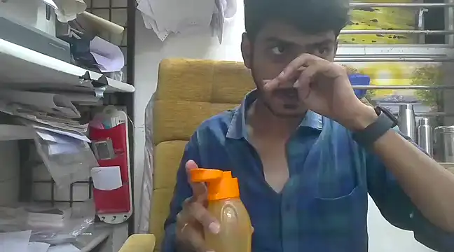 Snapshot of cute_modell chatting on 6, 3, 2025 cute modell online show from 6, 3, 2025