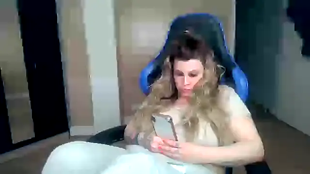 Snapshot of vanillachocduo chatting on 10, 3, 2025 vanillachocduo online show from 10, 3, 2025