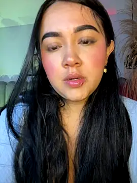 Sara  collins   online show from 18, 11, 2025