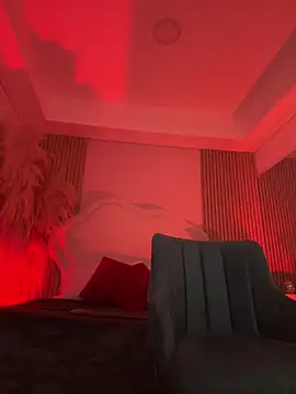 Sara  collins   online show from 19, 1, 2026