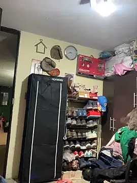 leonardohot1987 online show from 25, 2, 2025