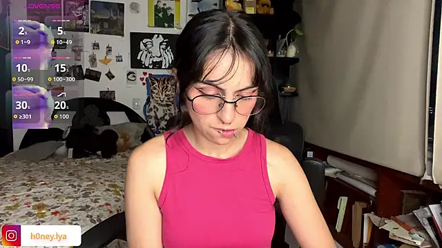B0nnie H0ney online show from 28, 5, 2026