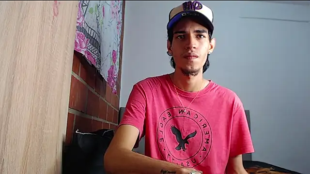 Snapshot of Alejandro_bigdick_x chatting on 10, 2, 2025 Alejandro bigdick x online show from 10, 2, 2025