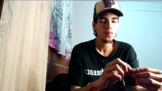 Snapshot of Alejandro_bigdick_x chatting on 11, 2, 2025 Alejandro bigdick x online show from 11, 2, 2025