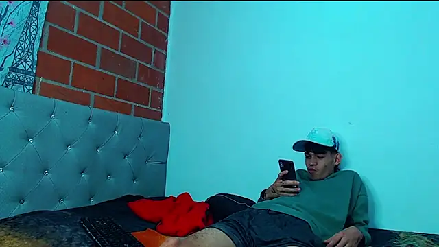 Snapshot of Alejandro_bigdick_x chatting on 22, 2, 2025 Alejandro bigdick x online show from 22, 2, 2025