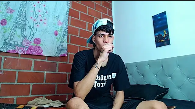 Snapshot of Alejandro_bigdick_x chatting on 1, 3, 2025 Alejandro bigdick x online show from 1, 3, 2025