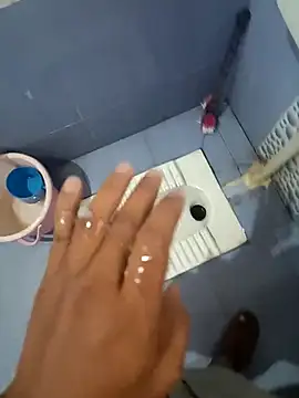 Snapshot of yours_tanmay chatting on 17, 3, 2025 yours tanmay online show from 17, 3, 2025