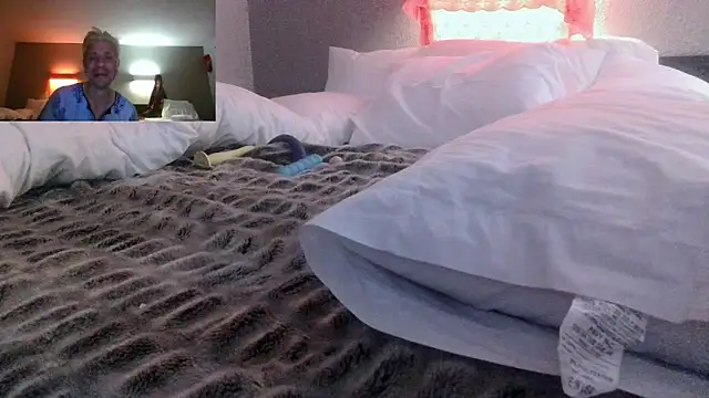 Snapshot of AQuickPhyx chatting on 24, 1, 2025 AQuickPhyx online show from 24, 1, 2025