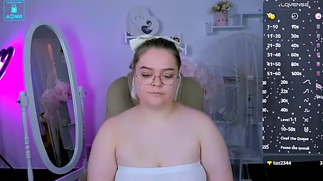Snapshot of Erica__Alta chatting on 25, 1, 2025 Erica Alta online show from 25, 1, 2025