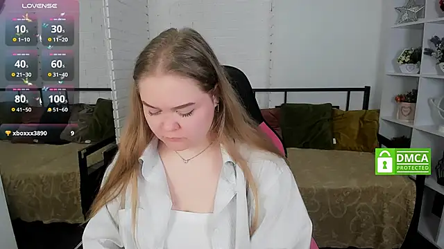 Snapshot of Erica__Alta chatting on 10, 2, 2025 Erica Alta online show from 10, 2, 2025