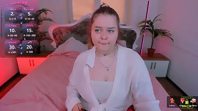 Snapshot of Erica__Alta chatting on 15, 10, 2025 Erica Alta online show from 15, 10, 2025