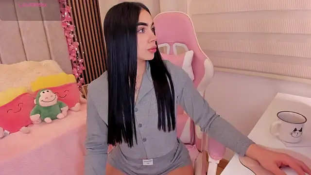 Snapshot of tamy_xoo chatting on 4, 11, 2025 tamy xoo online show from 4, 11, 2025