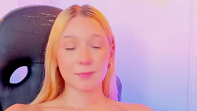 Snapshot of shatall_rouge chatting on 19, 1, 2025 shatall rouge online show from 19, 1, 2025