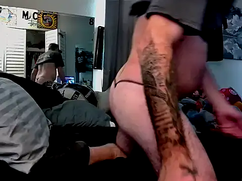 Snapshot of 1badfucka chatting on 30, 1, 2025 1badfucka online show from 30, 1, 2025