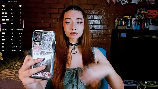 Annycolin  online show from 18, 3, 2026